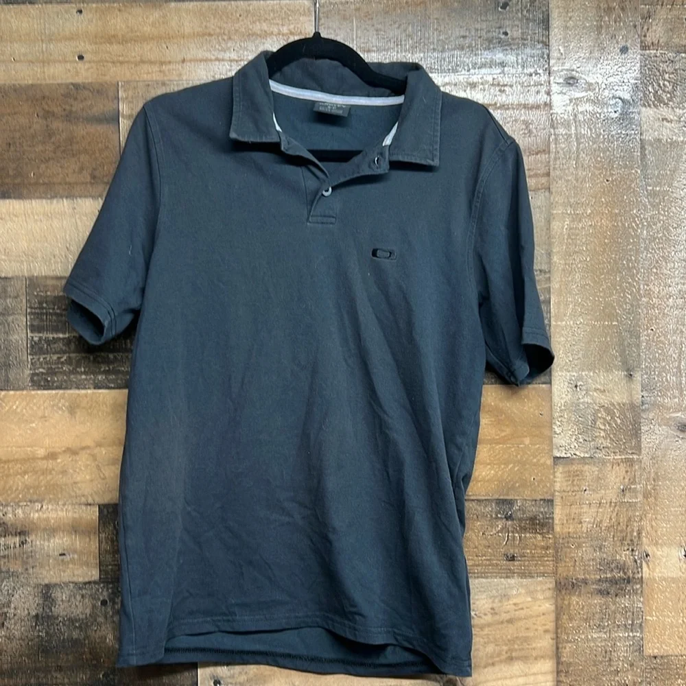 Oakley Black Short Sleeve Polo Shirt Men's Size‎ Small